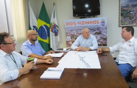Prefeitura esclarece informação sobre atraso na obra do trevo da BRF Prefeitura esclarece informação sobre atraso na obra do trevo da BRF