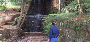 Prefeitura prepara Lago Dourado para eventos da sexta-feira santa Prefeitura prepara Lago Dourado para eventos da sexta-feira santa
