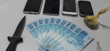 Policia Militar prende homem com notas falsas em Dois Vizinhos Policia Militar prende homem com notas falsas em Dois Vizinhos