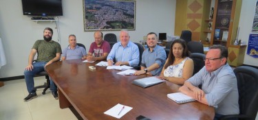 Prefeitura firma convênio com UTFPR para revitalizar Parque Ecológico Prefeitura firma convênio com UTFPR para revitalizar Parque Ecológico