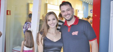 Inaugurado em Dois Vizinhos o Mercadão dos Óculos Inaugurado em Dois Vizinhos o Mercadão dos Óculos