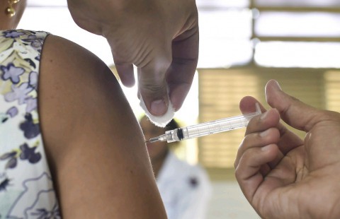 Faltou vacina para a primeira etapa da campanha contra a gripe em DV Faltou vacina para a primeira etapa da campanha contra a gripe em DV