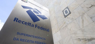 Em Dois Vizinhos, quase 30% dos contribuintes já declararam o IR2020 Em Dois Vizinhos, quase 30% dos contribuintes já declararam o IR2020