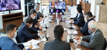 Governador se reúne com bancada para discutir emendas federais Governador se reúne com bancada para discutir emendas federais