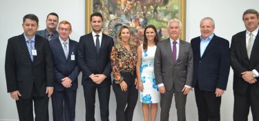 Comitiva teve reuniões em busca da 2ª vara cível para Dois Vizinhos Comitiva teve reuniões em busca da 2ª vara cível para Dois Vizinhos