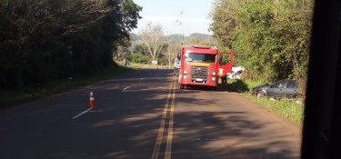 Homem morre e outro fica gravemente ferido em acidente na PR-281 Homem morre e outro fica gravemente ferido em acidente na PR-281