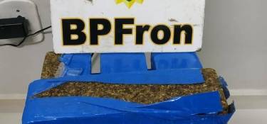 BPFron apreende drogas em ônibus durante operação Hórus em Realeza BPFron apreende drogas em ônibus durante operação Hórus em Realeza
