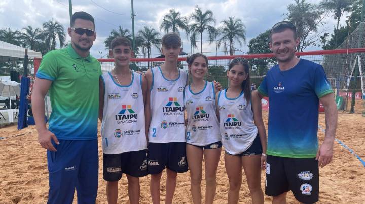 JOGOS DA JUVENTUDE  Equipe de Roraima conquista medalha de prata no vôlei  feminino