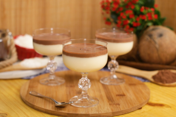 Receita .DOCE GELADO DE COCO E CHOCOLATE 