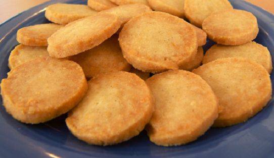 Receita .BISCOITOS AMANTEIGADOS DE LARANJA 