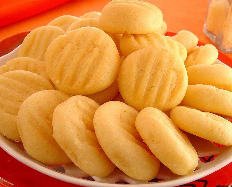 Receita .BISCOITO DE QUEIJO